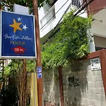 Starfish Alley Hostel